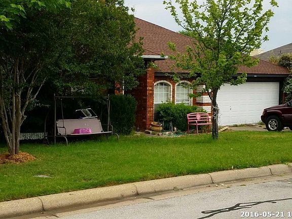 3rd image of 4816 Maryannes Meadow Dr