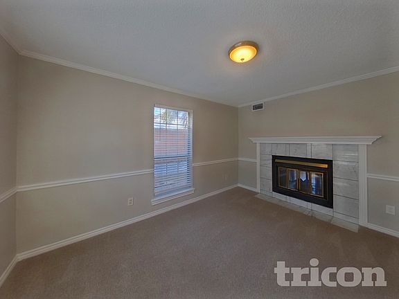 2nd image of 1417 Baker Dr