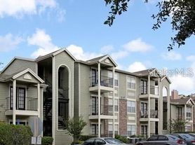 2550 N Alafaya Trl
