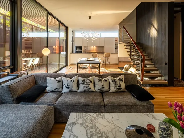 3508 Overbrook Dr, Dallas, TX 75205