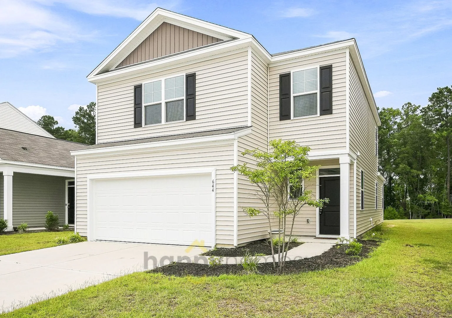 4 Bedroom, 2.5 Bathroom in Cane Bay of Summerville — Photo 2