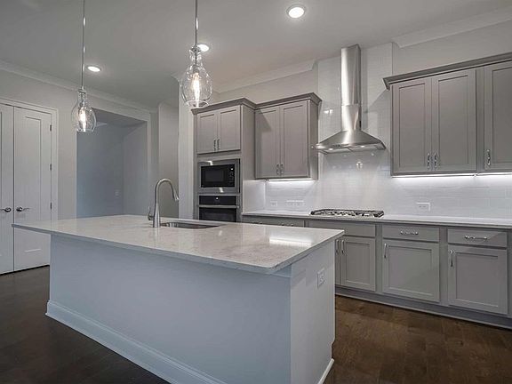 The Rutledge - Kitchen