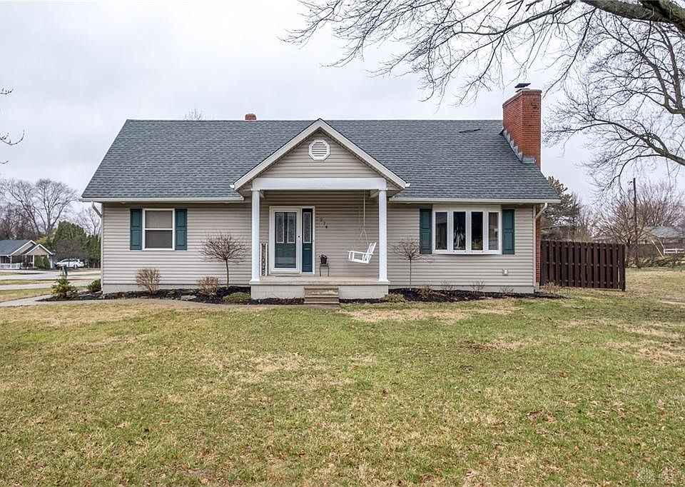 1st image of 274 Helen Ave