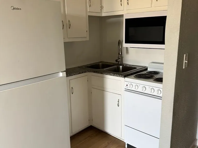 Living Better Apartments — Photo 13
