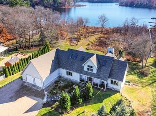 12 Patriots Lndg, Essex, MA 01929