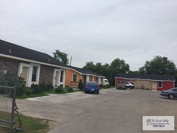 4th image of 3084 East Ave