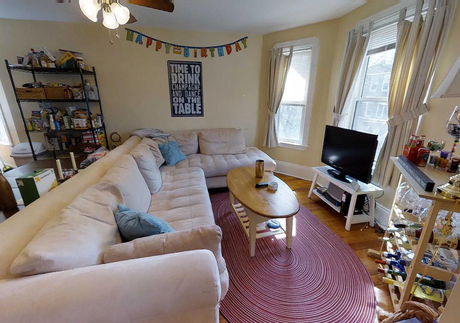 4 bed, $4,800 — Photo 2