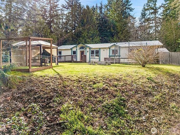 3rd image of 5037 SE Horstman Road