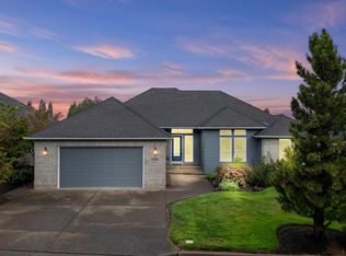 1800 NW Horseshoe Lake Cir, Albany, OR