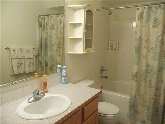 5th image of 3114 Thistle Creek Ln