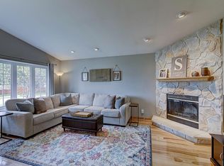 1195 E Randy Rd, Oak Creek, WI 53154