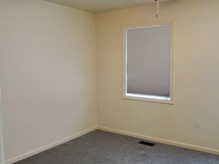 8509 Sullivan Ct — Photo 23