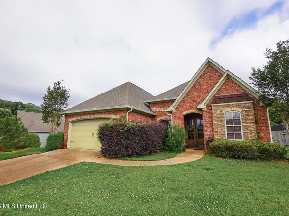 115 Woodburn Way, Pearl, MS 39208