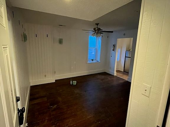 2nd image of 293 King St #Dd63838a8