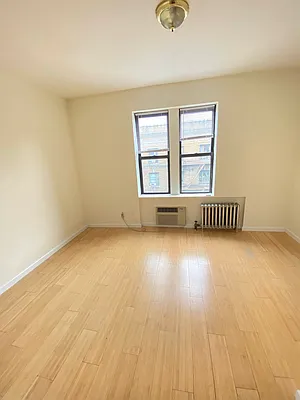 Rented by Level Group | media 18