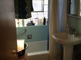 4762 N Lotus Ave APT 2, Chicago, IL 60630
