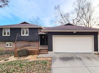 1920 W Murray Drive, Springfield, MO 65810