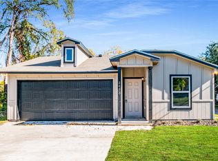 2013 N 6th St, Waco, TX 76708