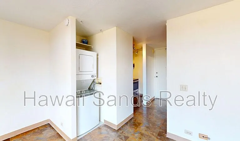 1560 Thurston Ave #801 — Photo 5