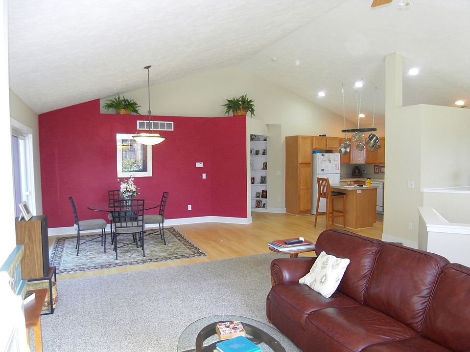 Great Room & Kitchen