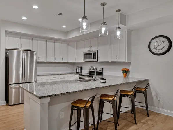 106 Blithe Ct, Charlottesville, VA 22901