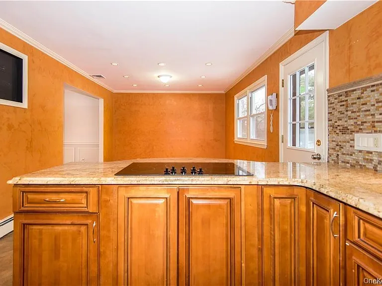 7 Knoll Ct — Photo 6