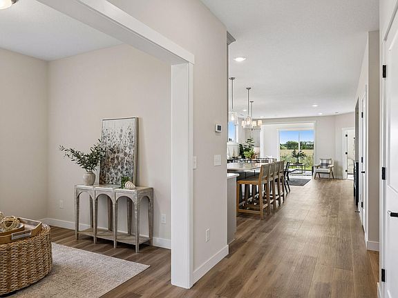4th image of 1004 Turner Ln