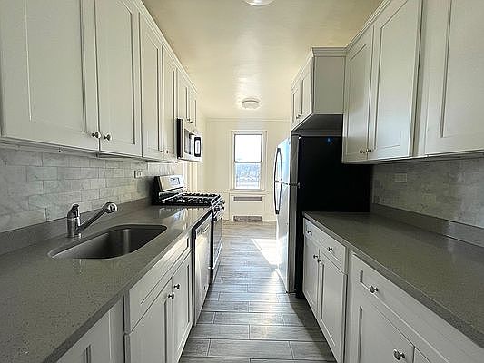 1st image of 402 Ocean Pkwy #603A
