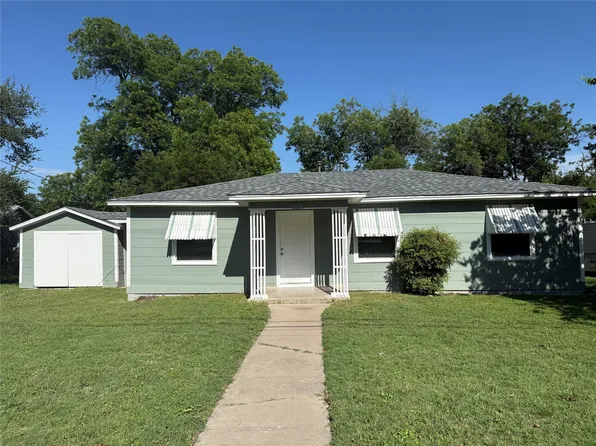 323 Hurt St, Dublin, TX 76446
