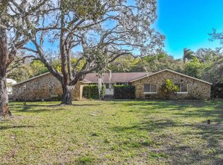 10100 Grove Dr, Port Richey, FL 34668