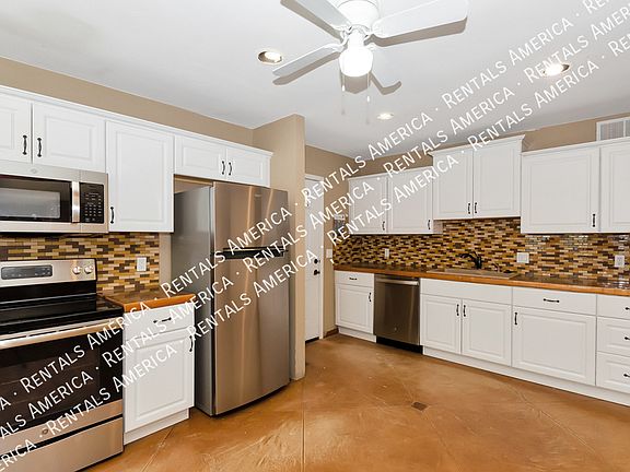 5th image of 5625 E 20th St