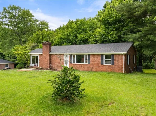 3500 Hartford St, Winston Salem, NC 27106