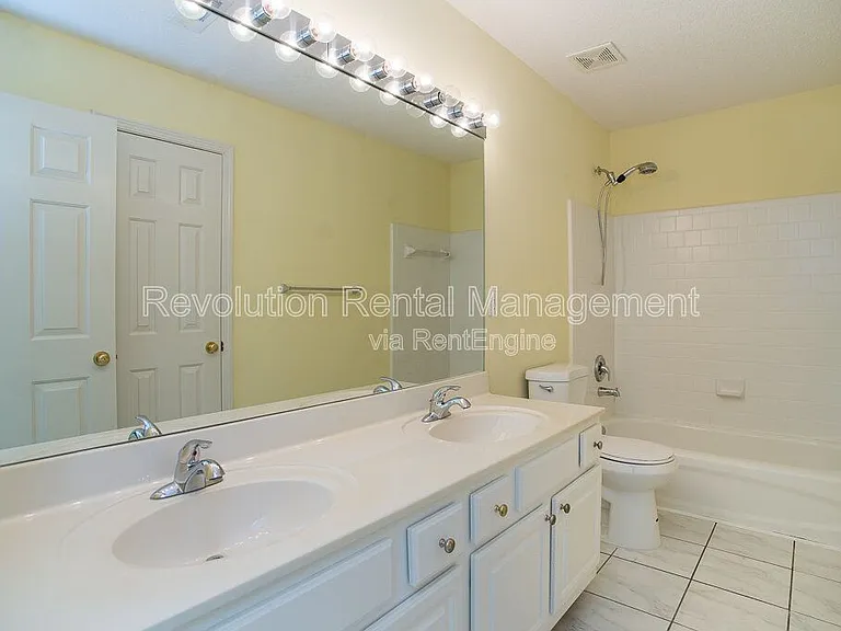 11655 Crossington Rd — Photo 19