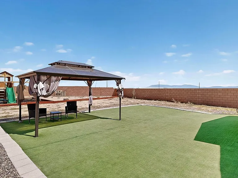 3892 Hernandez St SW — Photo 38