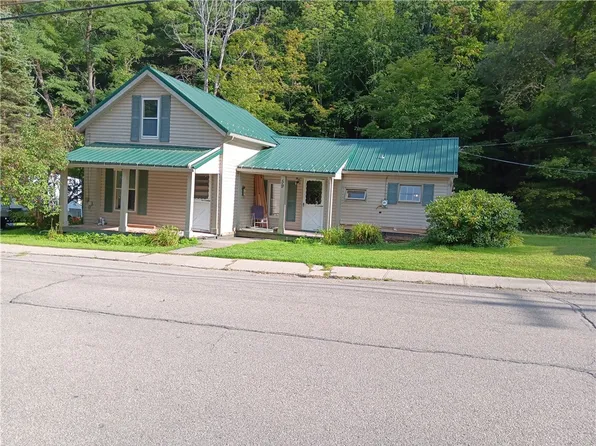59 W University St, Alfred, NY 14802