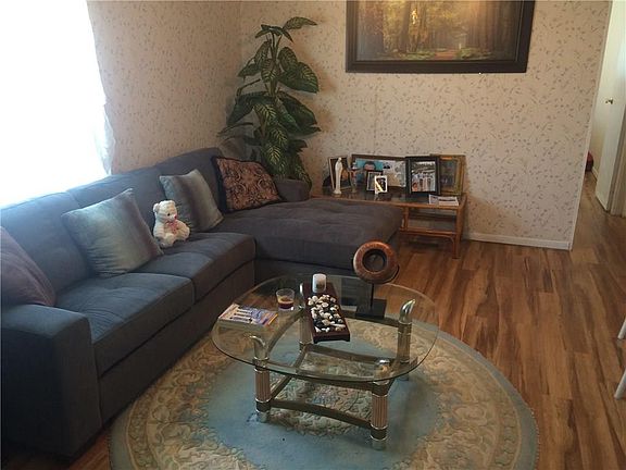 4th image of 607 Royal Tern Dr