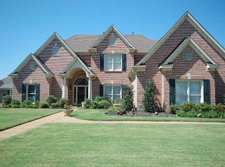 1785 Ghost Creek Dr, Collierville, TN 38017