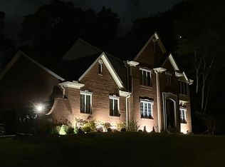 1525 Trophy Ct, Florence, KY 41042