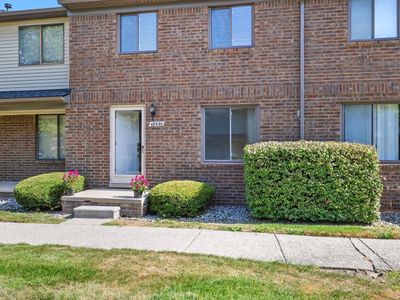 48530 Sugarbush Rd, Chesterfield, MI, 48047