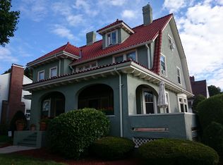 35 Richwood St, West Roxbury, MA 02132