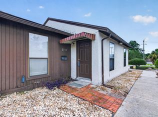 2715 TROLLIE Lane, Jacksonville, FL 32211