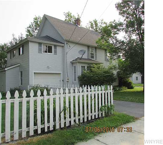 2nd image of 167 Liberty St