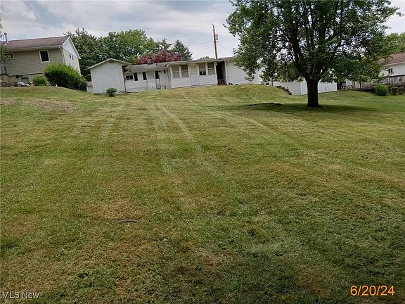 2nd image of 141 Hutchinson Dr