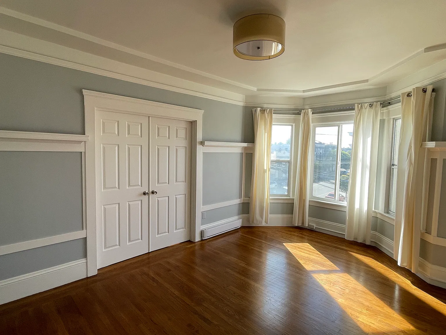 1 bed, 900 sqft, $4,500 — Photo 2