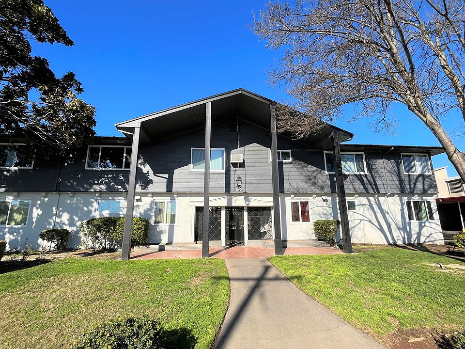 Building Photo 5