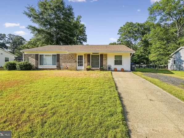 1108 Cambridge Dr, Waldorf, MD 20602