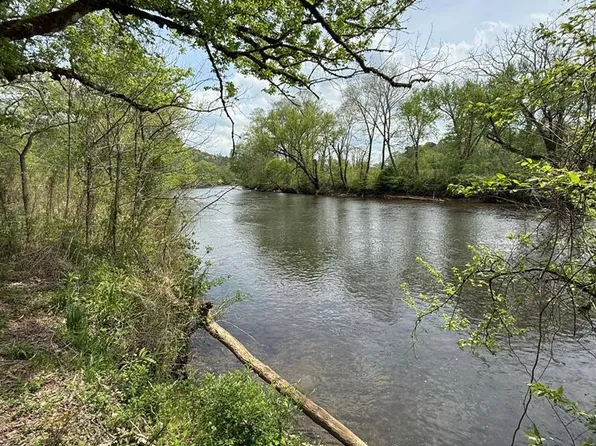 2401 E US 64 Alt, Murphy, NC 28906