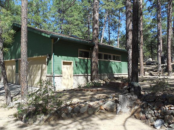 3rd image of 1157 E Pine Hills Dr