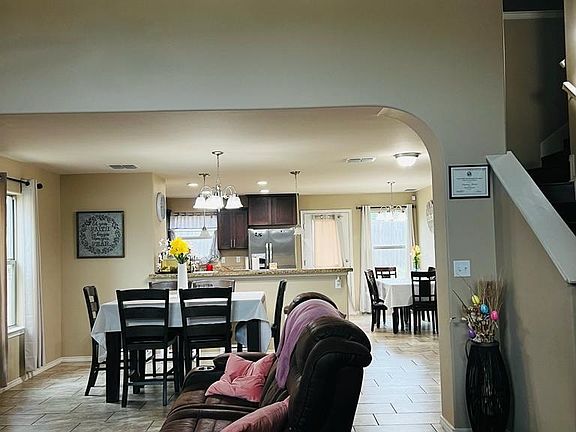 4th image of 1404 Calaveras Ct