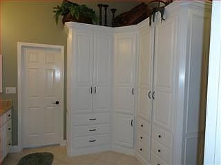 4th image of 6524 Old Meadow Ct